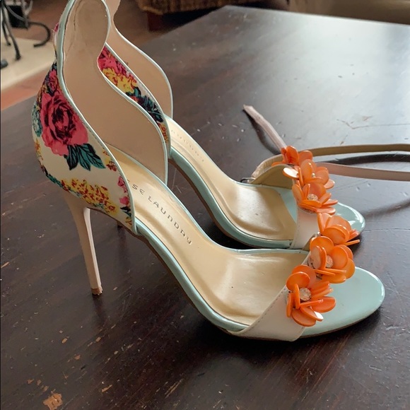 chinese laundry flower heeled sandal